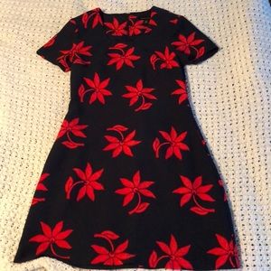 Banana Republic flowered dress with pockets